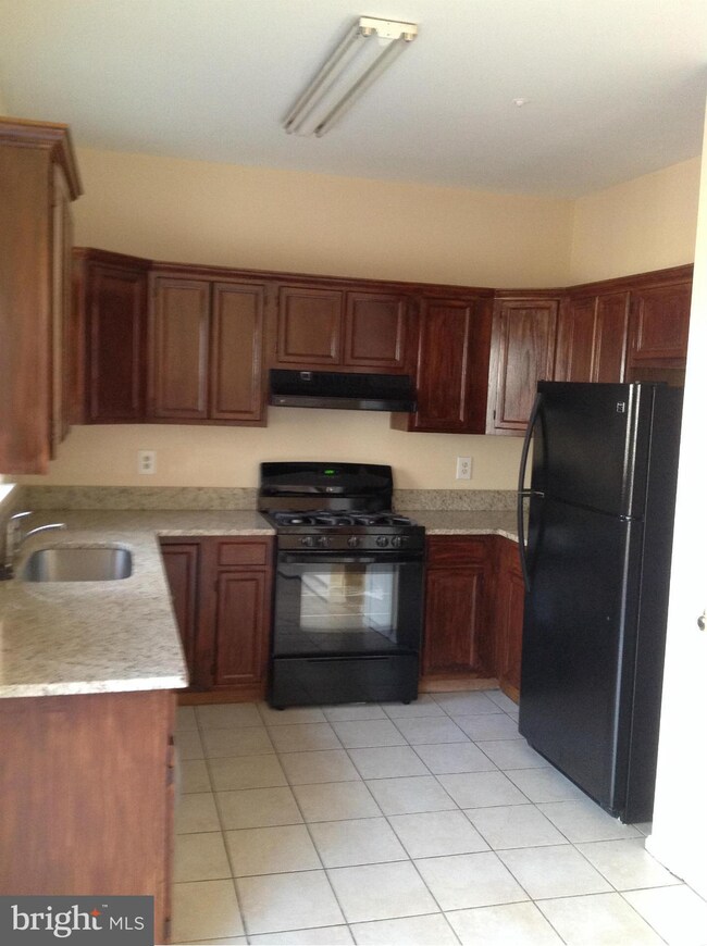 10416 Elders Hollow Dr, Bowie, MD 20721 - photo 5