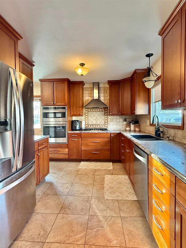 1701 Pine St, Yankton, SD 57078 - photo 3