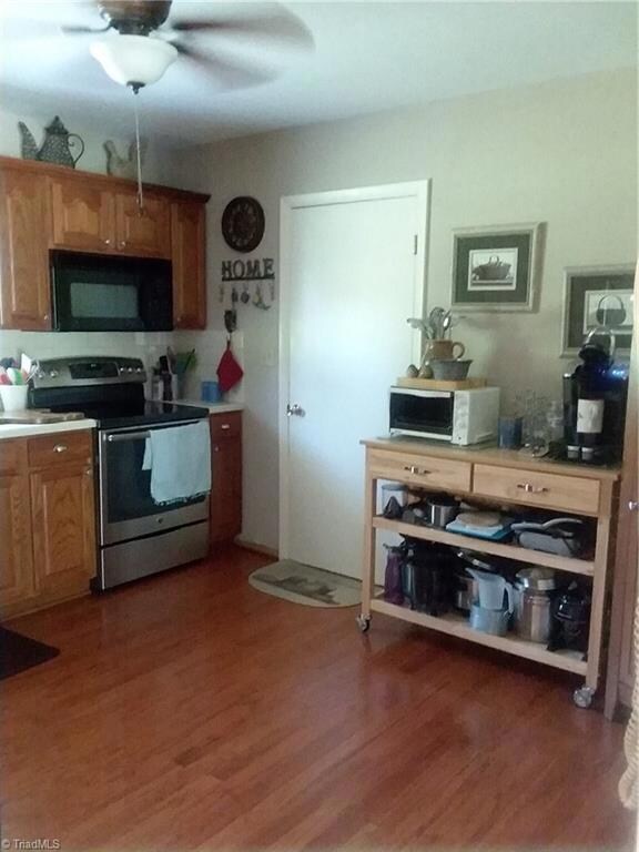 2715 Lafayette Place, High Point, NC 27263 - photo 7