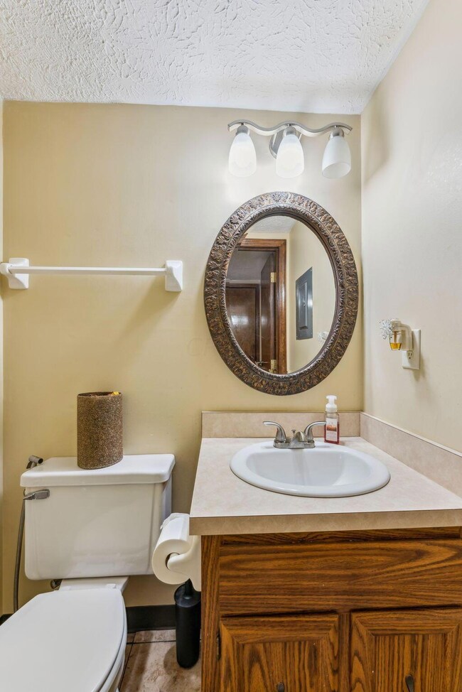 7-web-or-mls-5722-jousting-ln
