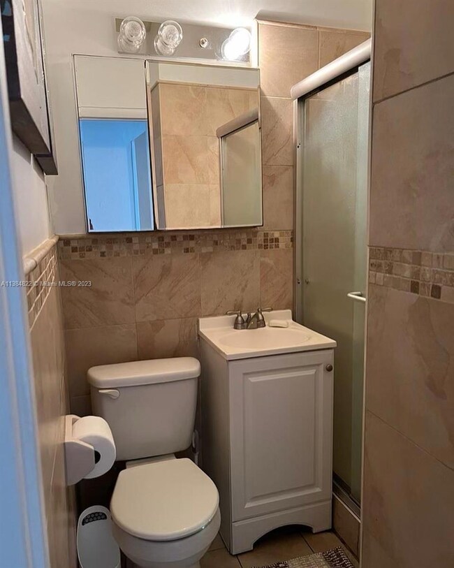 215 30th St unit 13, Miami Beach, FL 33140 - photo 5