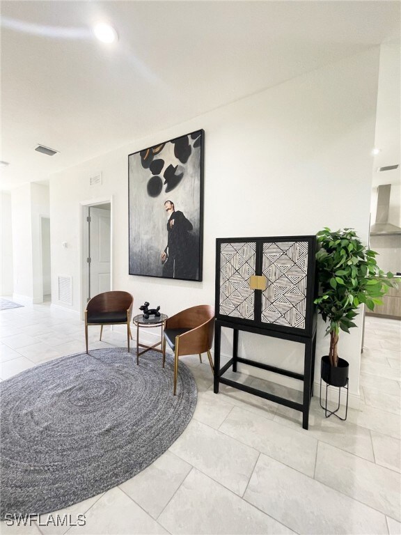 8016 Oakleaf Cir, Port Labelle, FL 33935 - photo 5