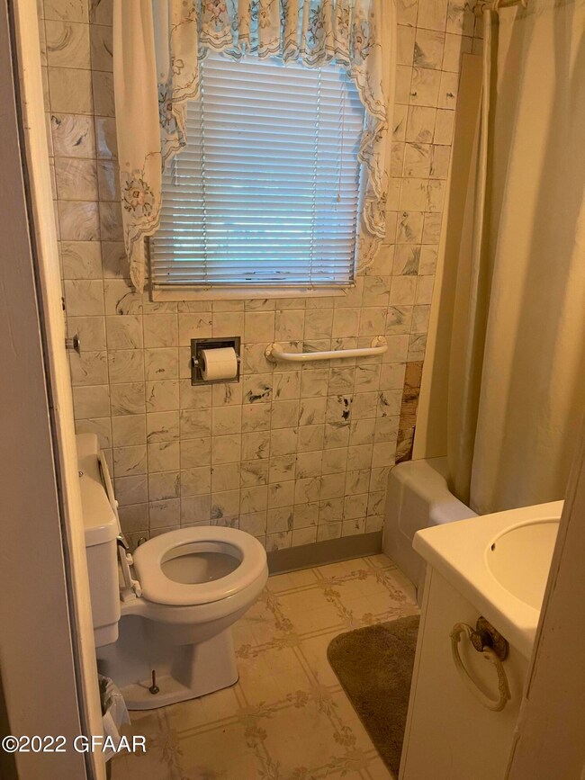 Full Bath
