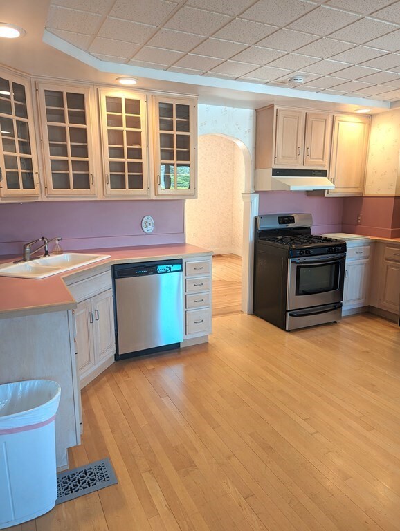 6 Della St, Milford, MA 01757 - photo 7