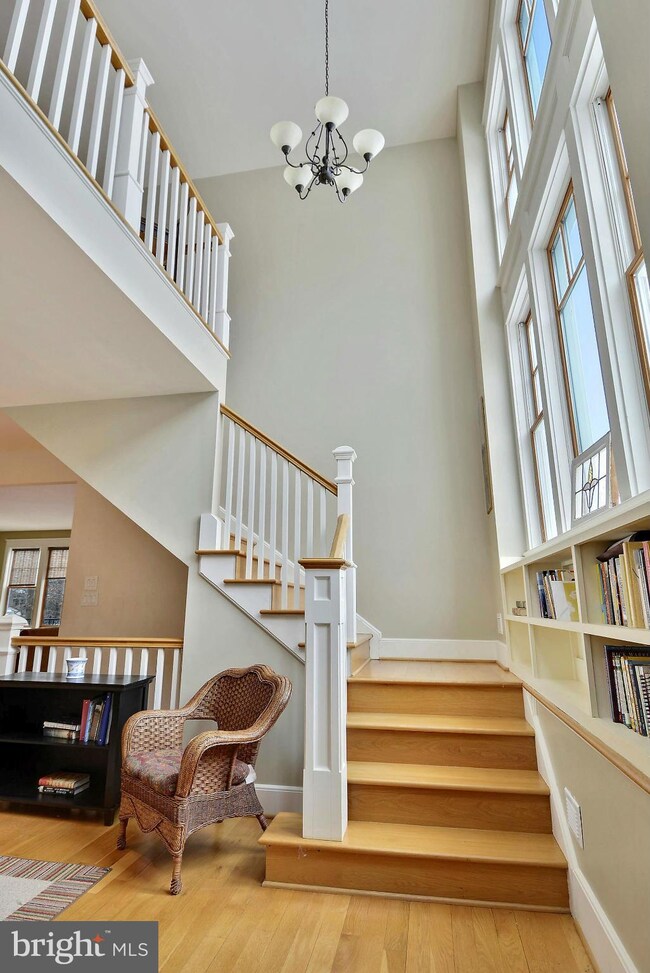 601 Glyndon St SE, Vienna, VA 22180 - photo 3