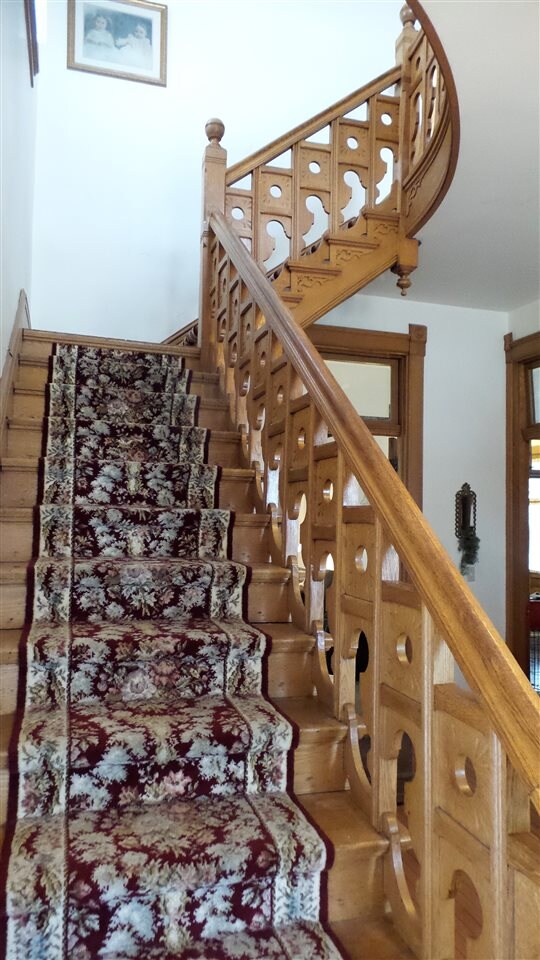 16 E Walnut St, Washington, IN 47501 - photo 4