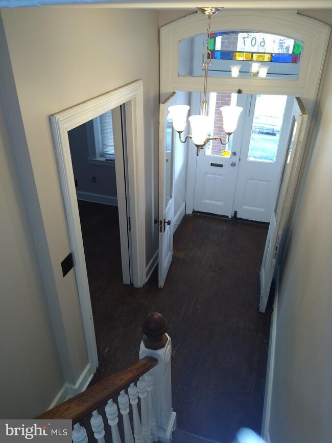 607 N Van Buren St, Wilmington, DE 19805 - photo 2