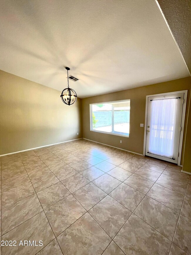 1962 E Shannon St, Chandler, AZ 85225 - photo 5