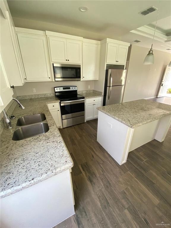 1804 Jackson Ave unit 2, Weslaco, TX 78596 - photo 4