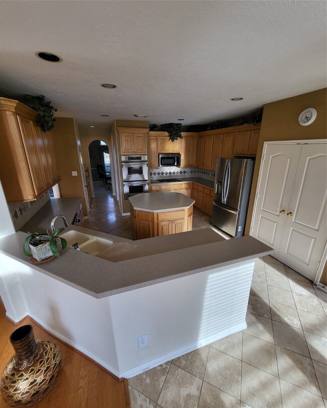 1704 Waterfall Dr, Friendswood, TX 77546 - photo 7