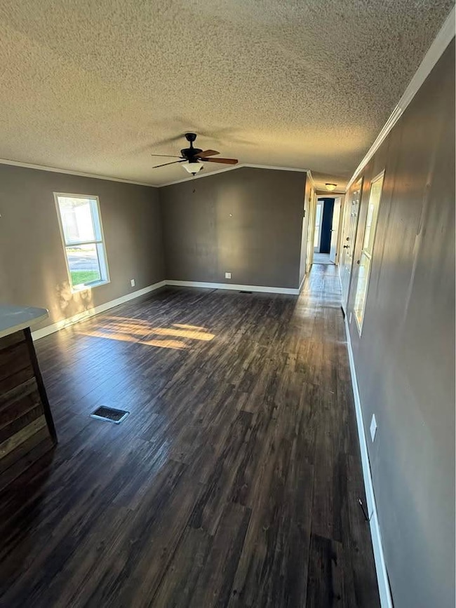 164 3rd St, Caro, MI 48723 - photo 6