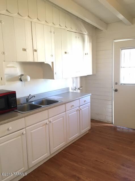 1711 kitchen