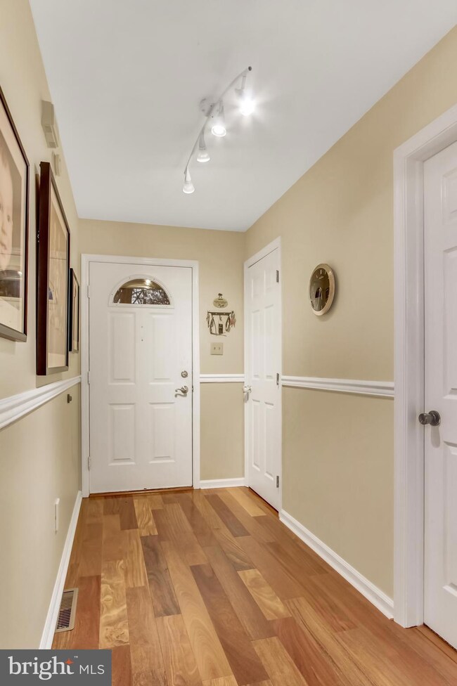 607 Maplewood Ave, Mohnton, PA 19540 - photo 3