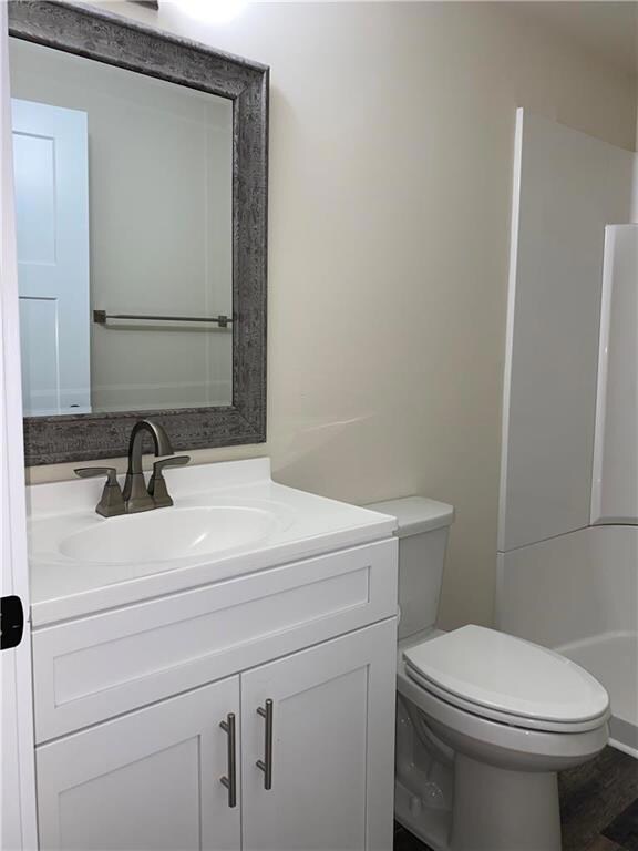 101-103 N Eighth St unit 101, Allentown, PA 18101 - photo 4