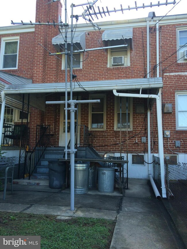 3644 Benson Ave, Halethorpe, MD 21227 - photo 4