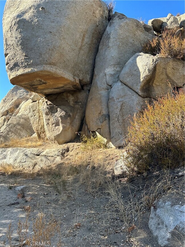 0 Avenida Sierra Rojo Rd unit SW25267240, Sage, CA 92544 - photo 4