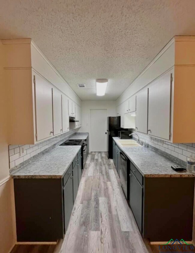 1206 Leach St, Kilgore, TX 75662 - photo 3