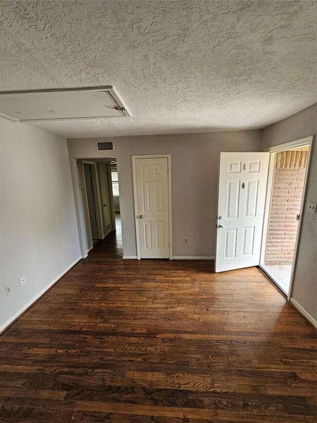 3202 Yale St unit 8, Houston, TX 77018 - photo 7