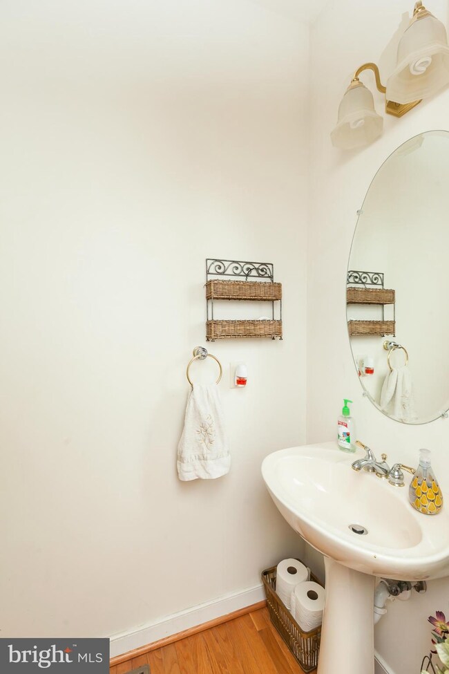 8339 Academy Rd, Ellicott City, MD 21043 - photo 6