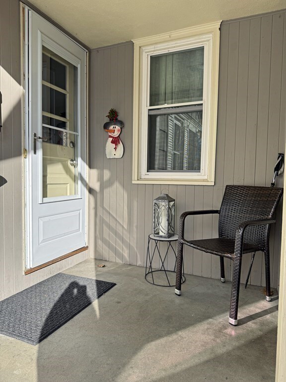 73 Ferrante Ave, Greenfield, MA 01301 - photo 4