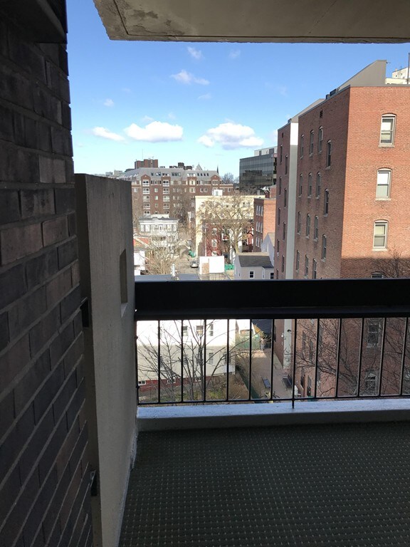 872 Mass Ave unit 807, Cambridge, MA 02139 - photo 7