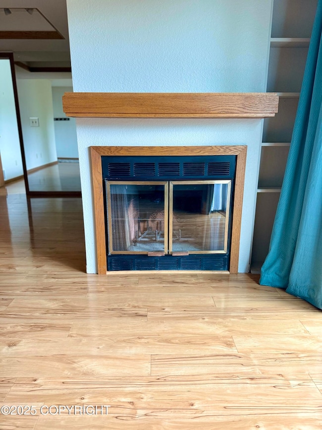 Wood burning fireplace