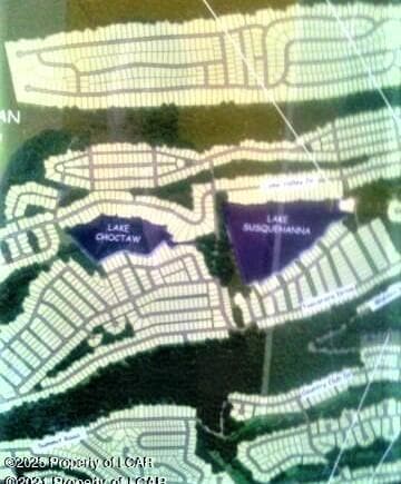 3 Eagle Rock Map with Lakes