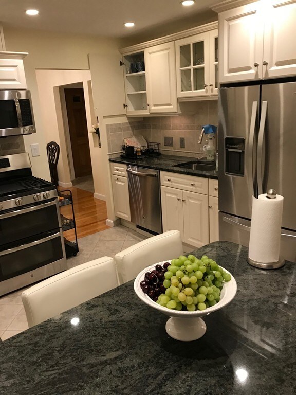 22 Grove Place unit 25, Winchester, MA 01890 - photo 5