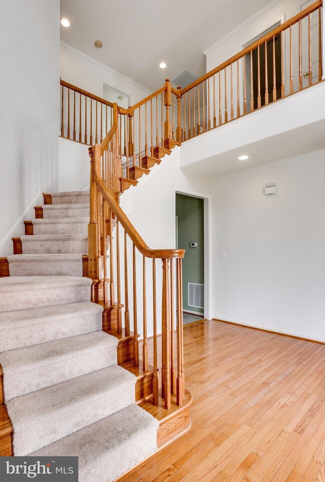 1516 Criterion Dr, Odenton, MD 21113 - photo 4