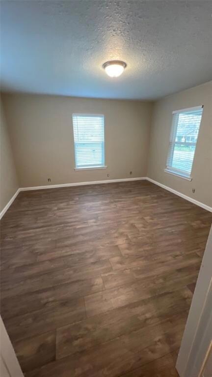 900 W Nelson St, Denison, TX 75020 - photo 2