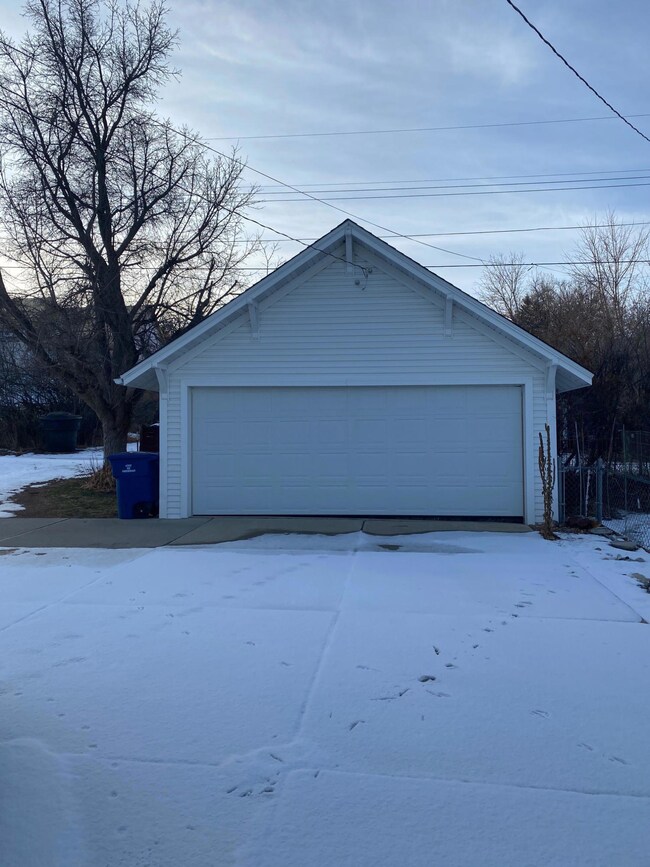 Garage