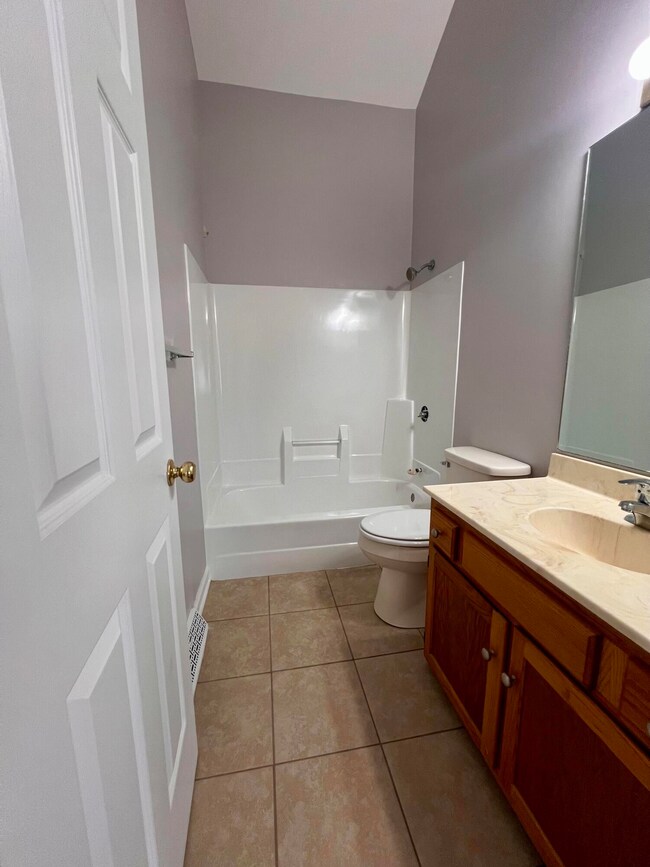 199 Tyler Ave unit 4, Harrodsburg, KY 40330 - photo 7