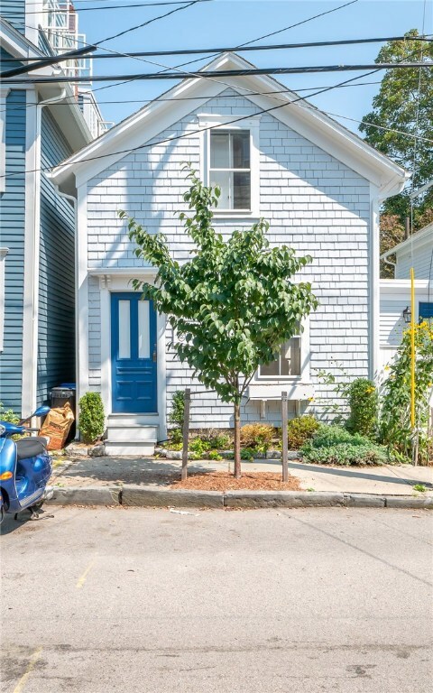 19 3rd St, Newport, RI 02840 - photo 2