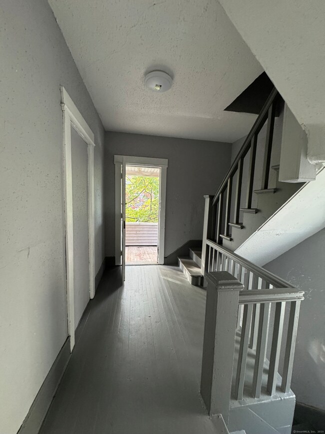 63 Sheffield Ave unit 2, New Haven, CT 06511 - photo 7