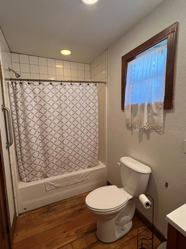 961 Buttercup Ln unit 1, Wimberley, TX 78676 - photo 5