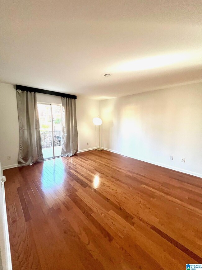 175 Old Montgomery Hwy unit D, Vestavia Hills, AL 35216 - photo 7