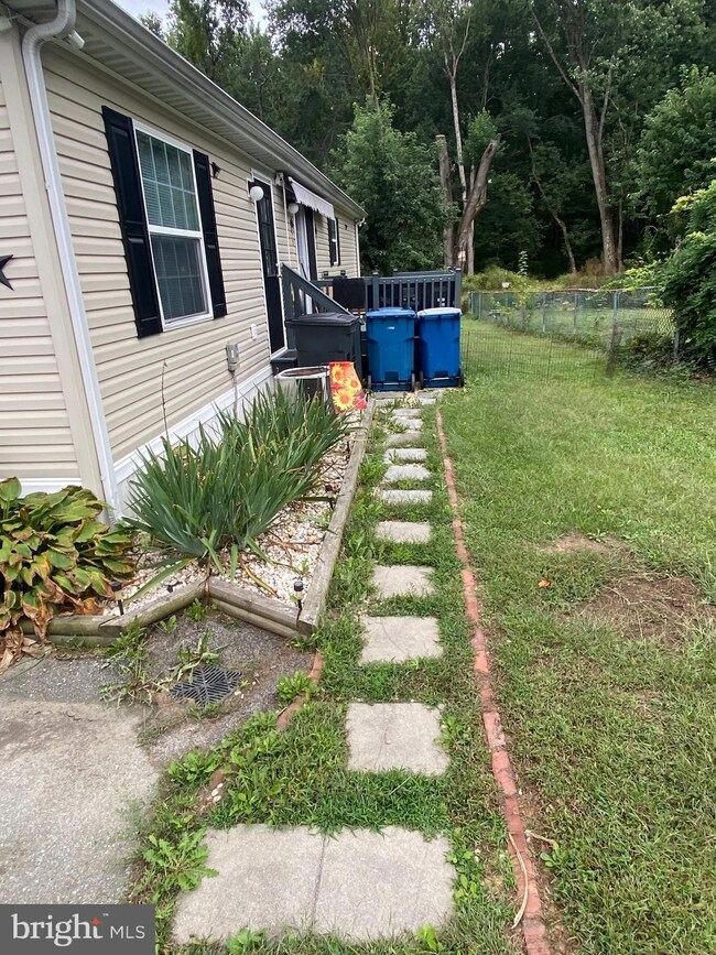 15 N Dragon Dr unit A009, Bear, DE 19701 - photo 6