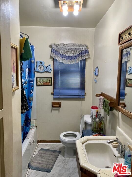 3170 Los Flores Blvd, Lynwood, CA 90262 - photo 7