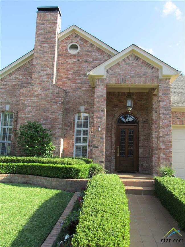 416 Brighton Ct, Tyler, TX 75701 - photo 2