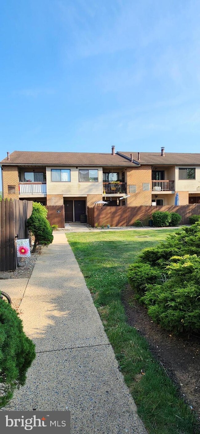 144 Lancaster Estate, Mount Joy, PA 17552 - photo 4