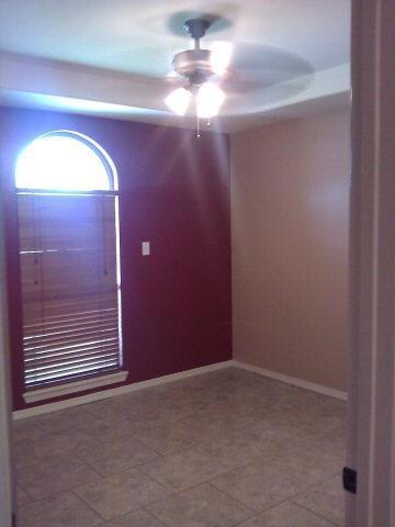 3400 Cascade Dr unit 35, Weslaco, TX 78596 - photo 6