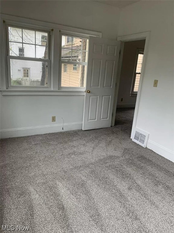 3430 Beechwood Ave, Cleveland, OH 44118 - photo 2