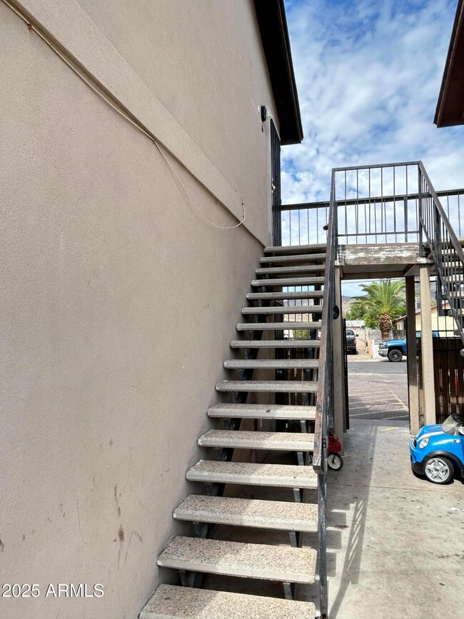 1321 W Vogel Ave unit 6, Phoenix, AZ 85021 - photo 2