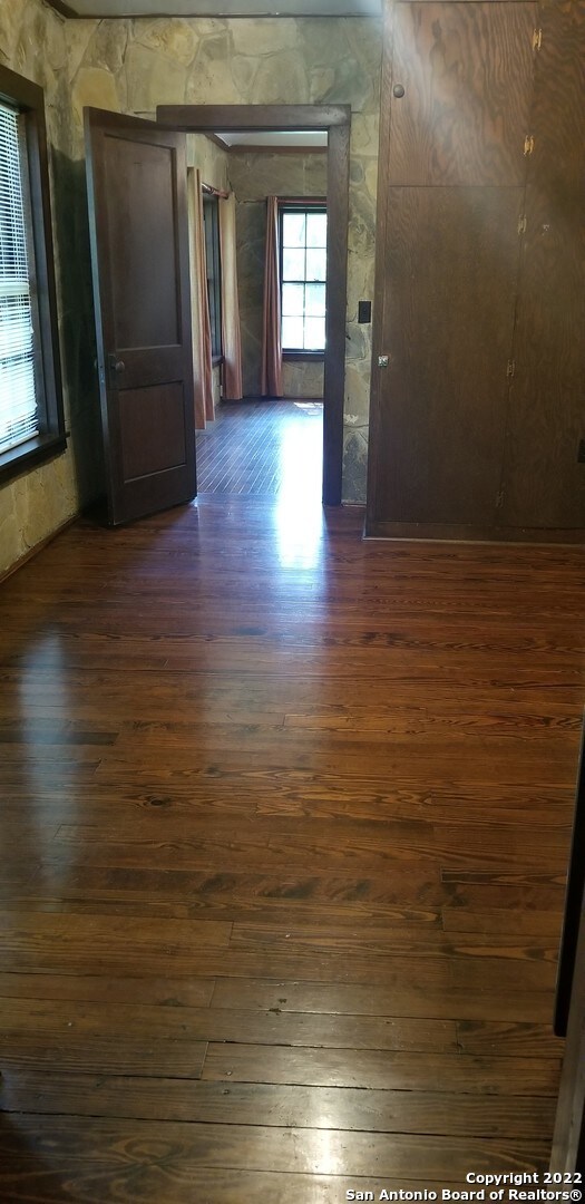 19602 Scenic Loop Rd, Helotes, TX 78023 - photo 6