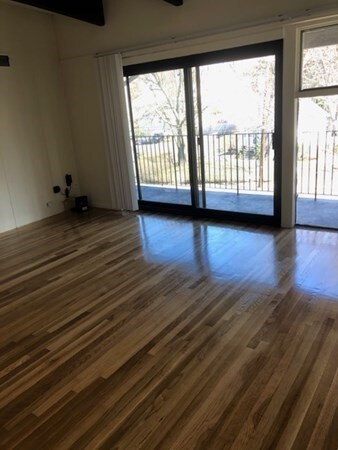 180 Central St unit 9, Stoneham, MA 02180 - photo 3