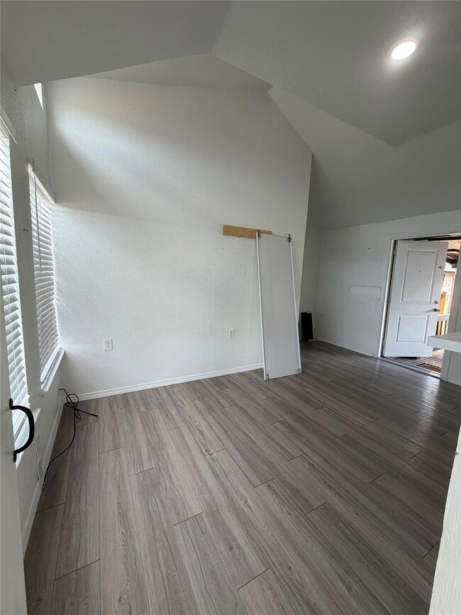 217 State Highway 21 W, Cedar Creek, TX 78612 - photo 5