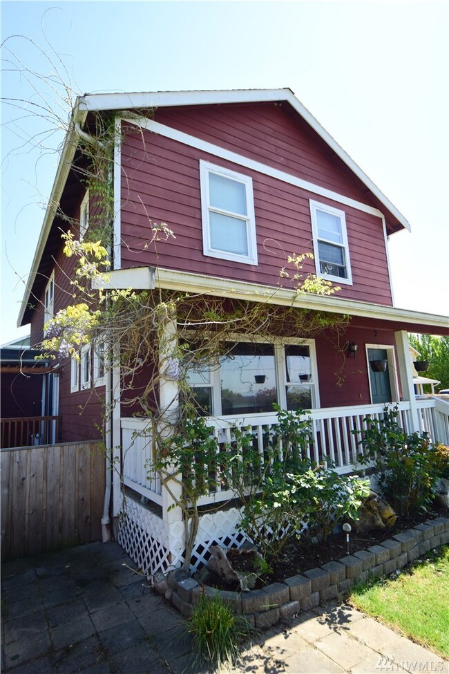 7925 Port Susan Place unit 2, Stanwood, WA 98292 - photo 3