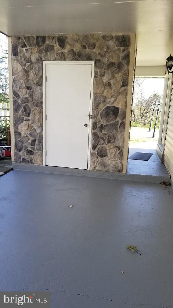 13312 Chalfont Ave, Fort Washington, MD 20744 - photo 3