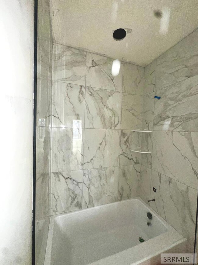 1560 Dartmouth Dr, Idaho Falls, ID 83402 - photo 4