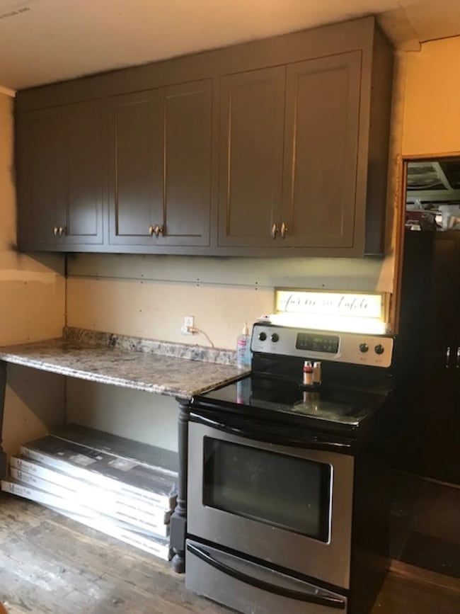 518 W Grant St, Greentown, IN 46936 - photo 6